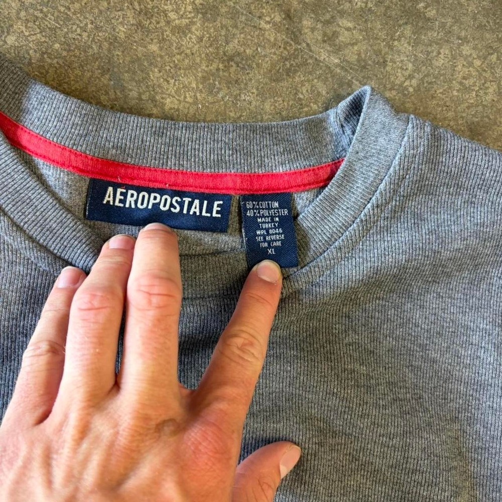 2000s Y2K aeropostale long sleeve - Picture 3 of 4